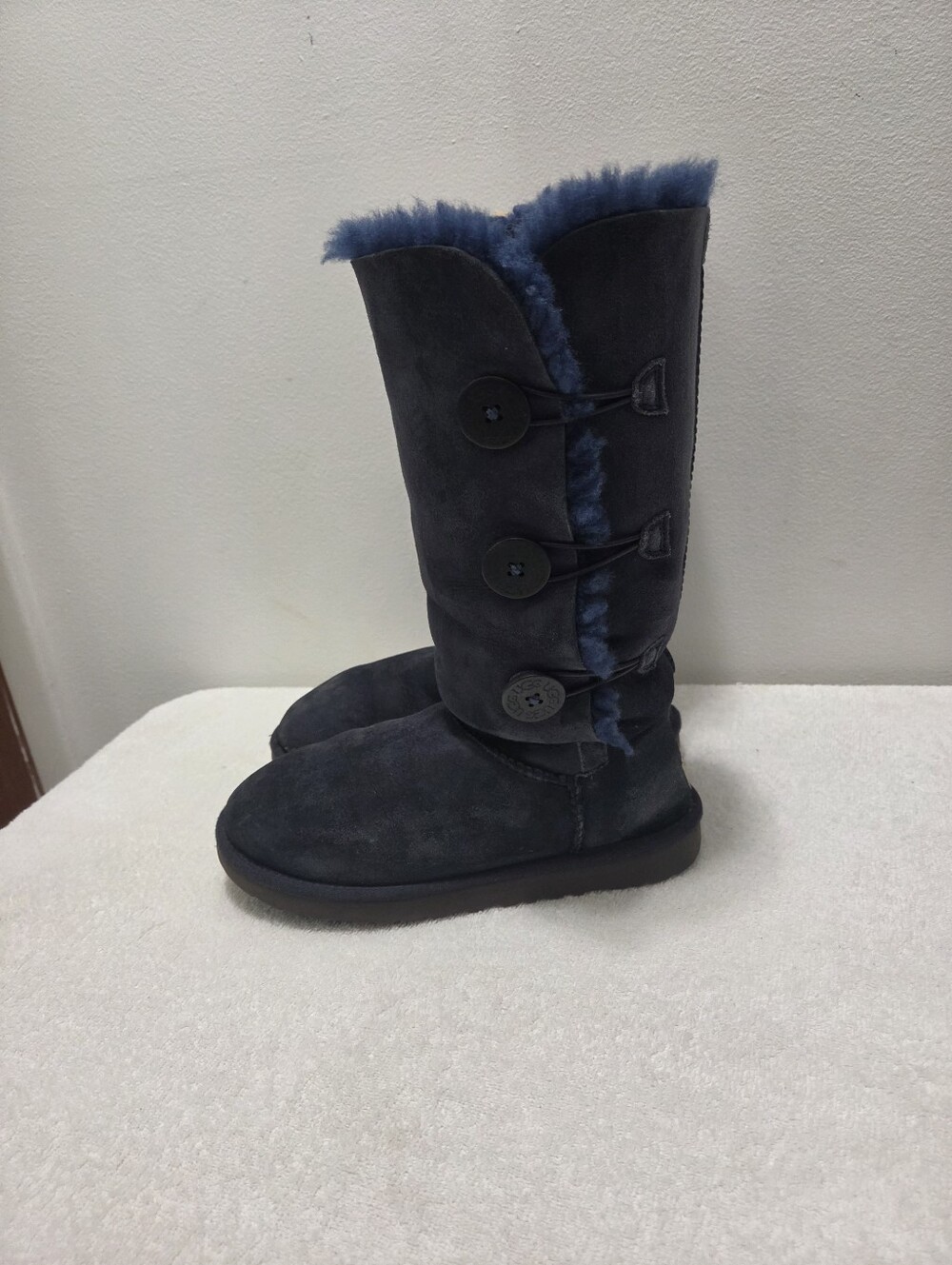 UGG Australia Bailey Button Triplet Tall Blue Suede Shearling Boots US 8 7-8